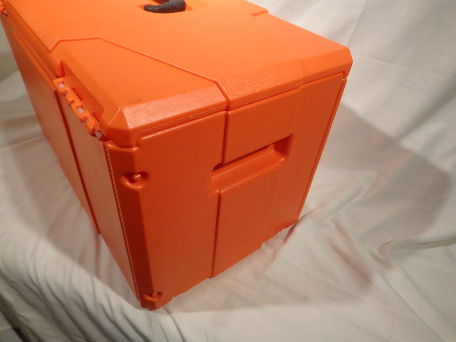 Chainsaw Carrying Case Tool Box Branded Echo, Fits Stihl, Husqvarna, Others