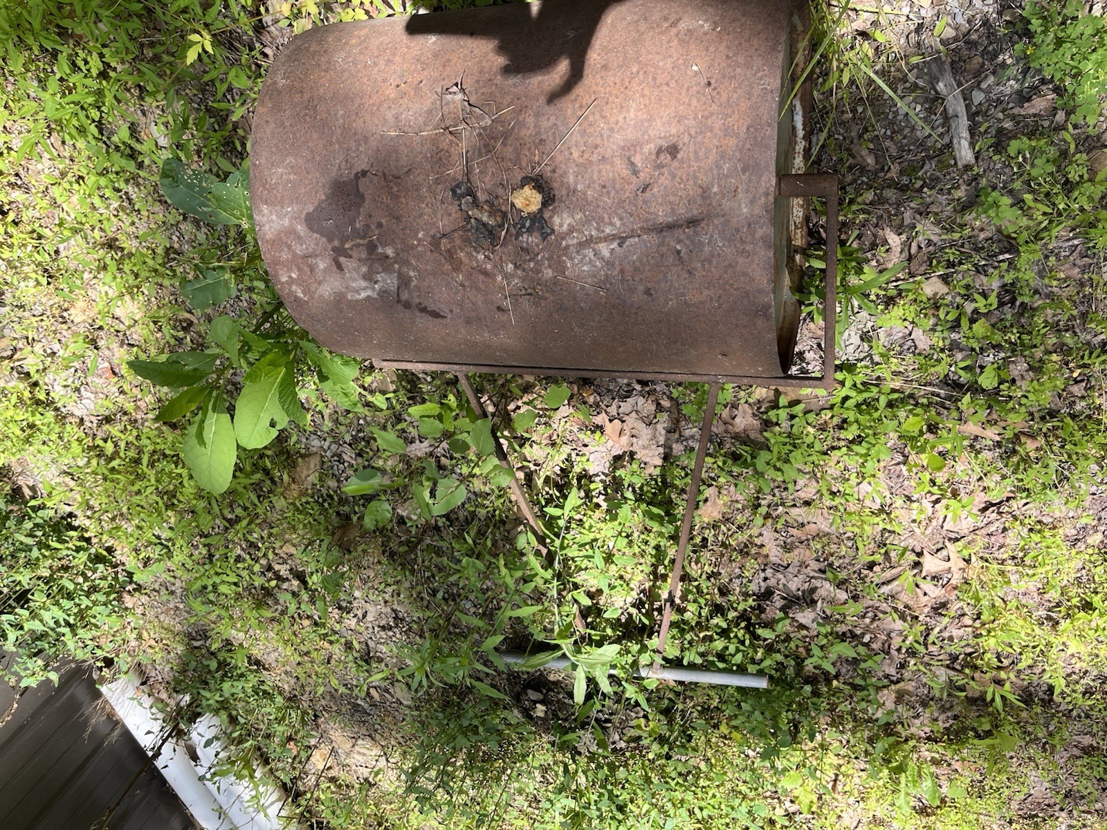 Metal Lawn Roller Cylinder Drum with Handle Frame, Brown Lawn Roller