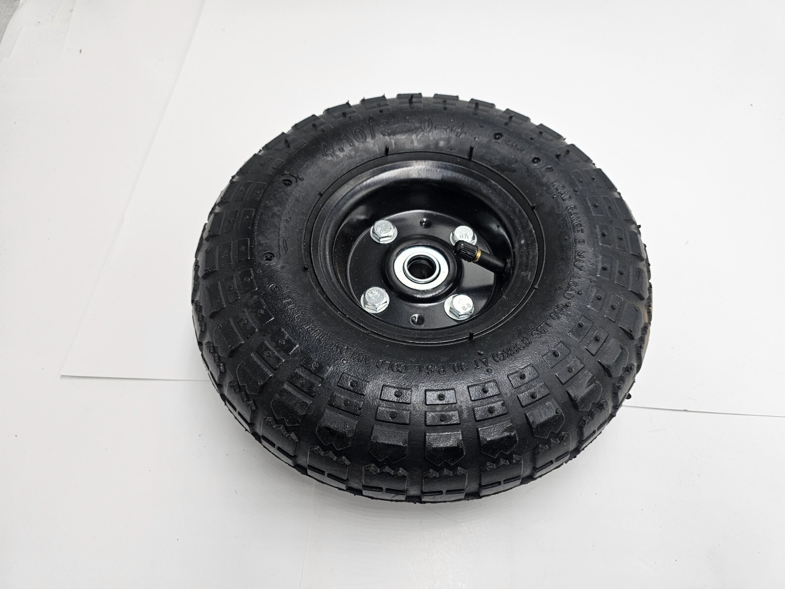 (QTY 3) Harbor 10″ Pneumatic Tire Black 5/8 Hub 300lb 67465 For Garden Dump Cart