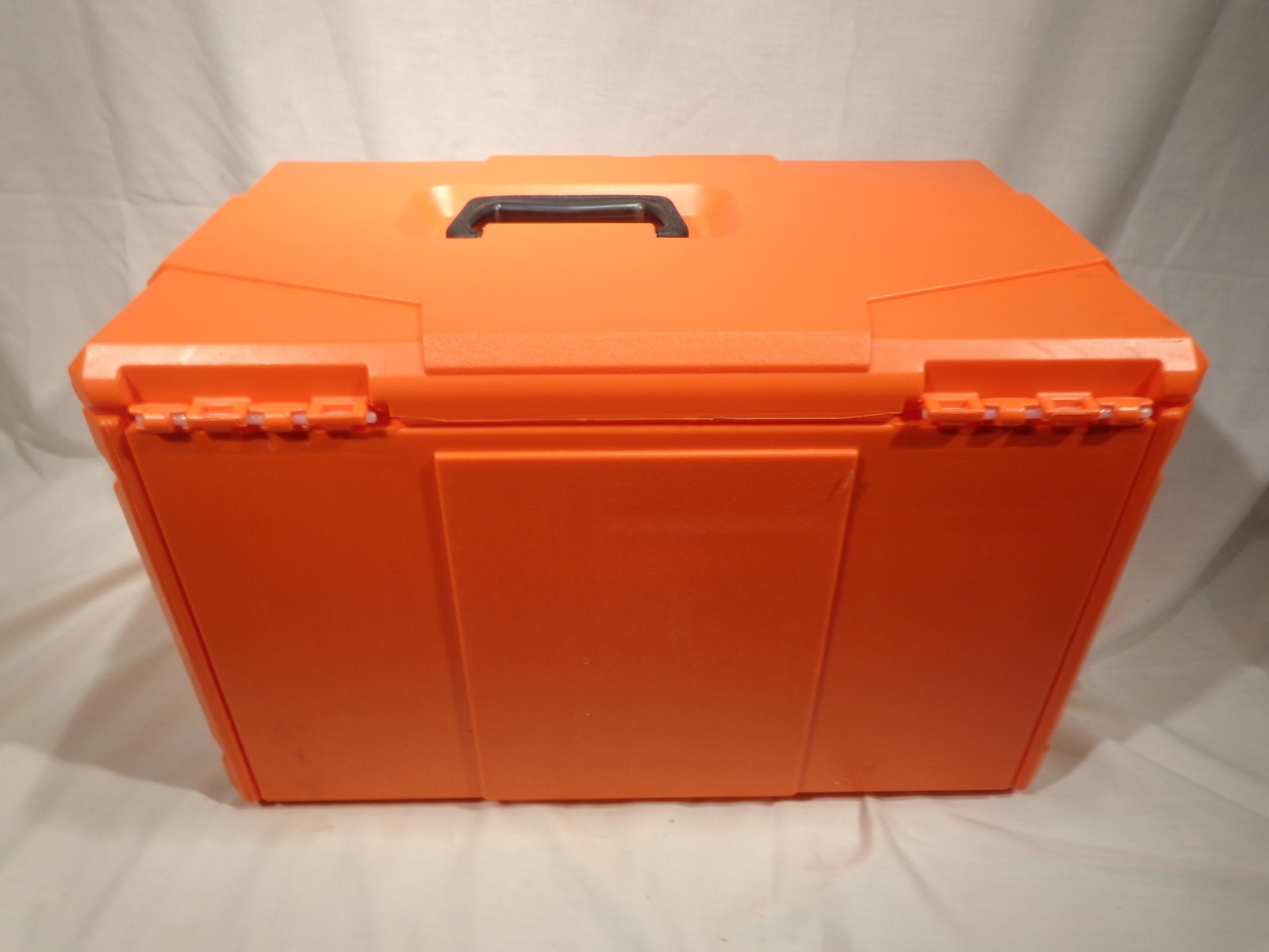 Chainsaw Carrying Case Tool Box Branded Echo, Fits Stihl, Husqvarna, Others