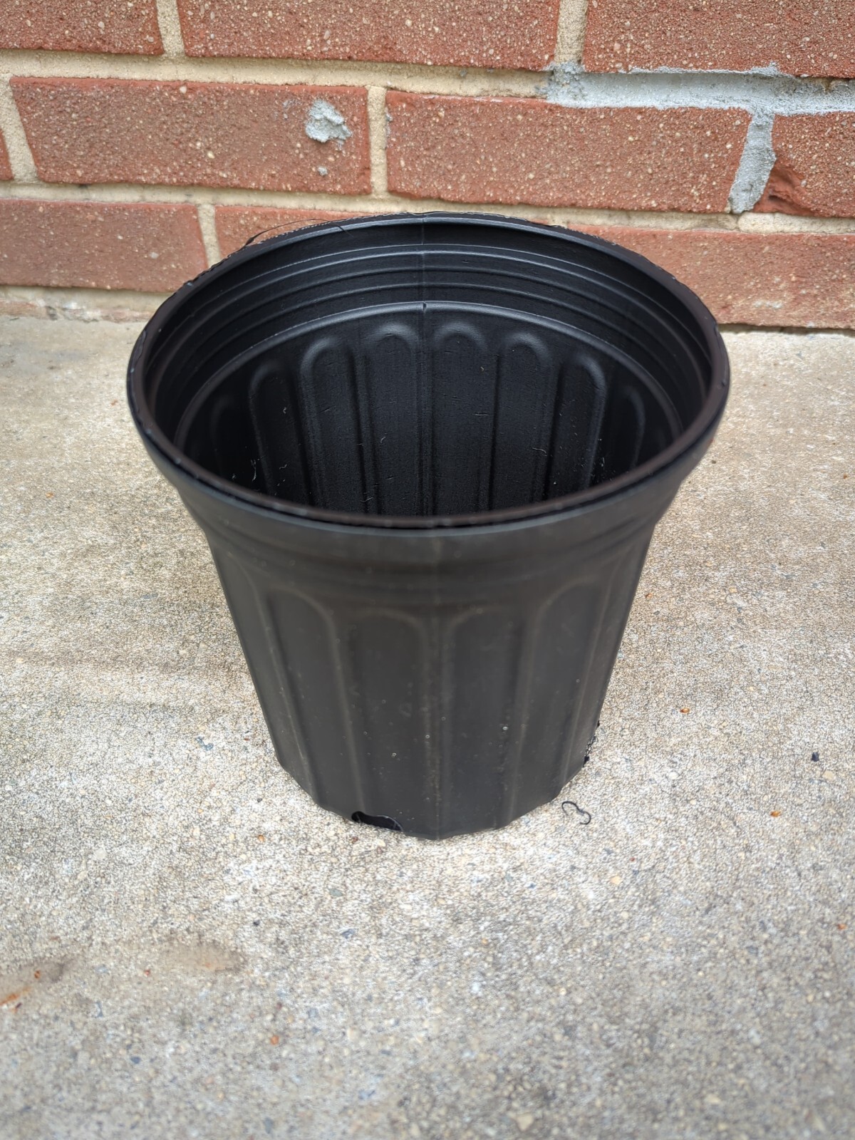 High Quality,20-Pack 1 Gallon Flexible Plant round Nursery Pots, black, unbrand