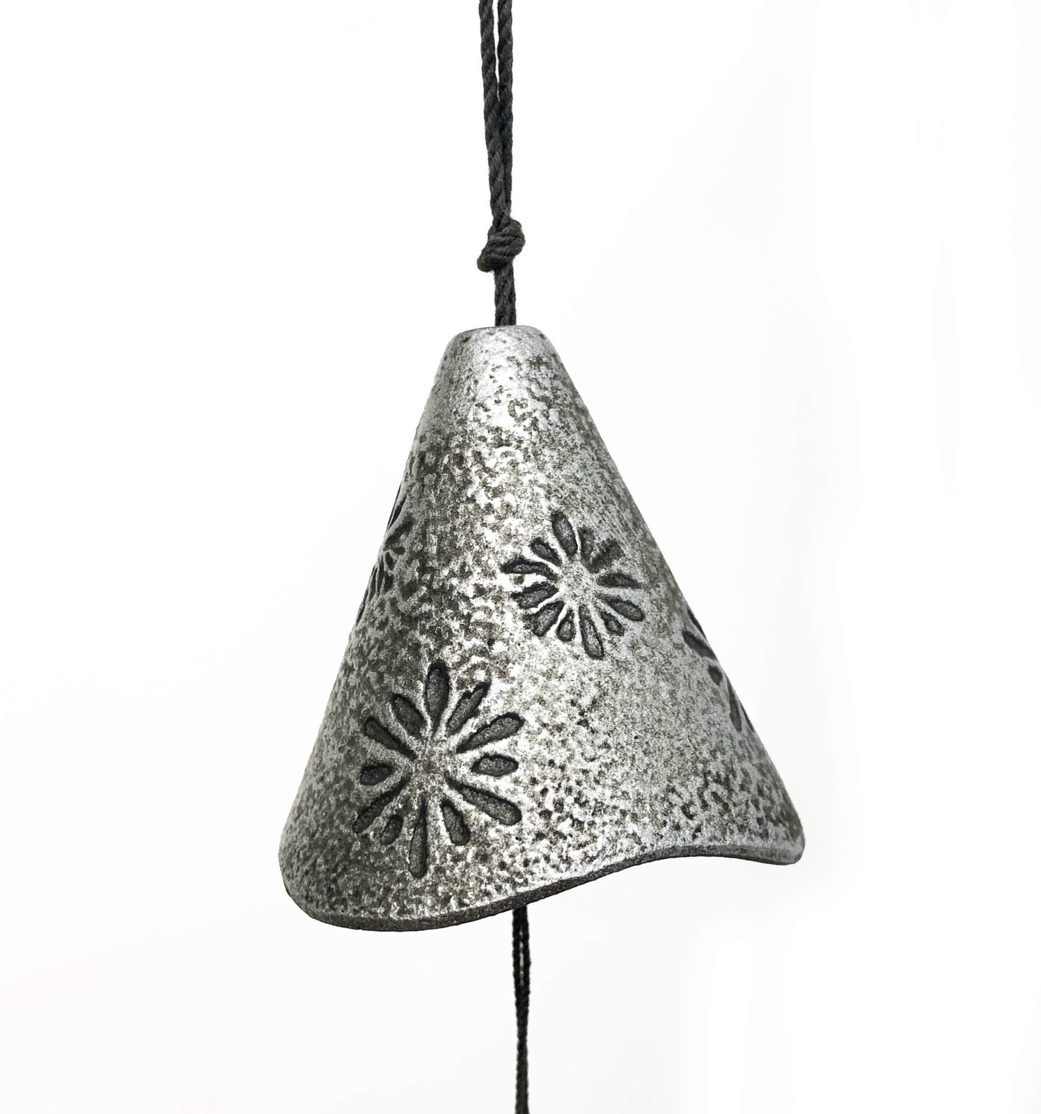 Nambu Cast Iron Wind Chime Hanabi Gray Itchu-do Japan 1.8in / 4.5cm