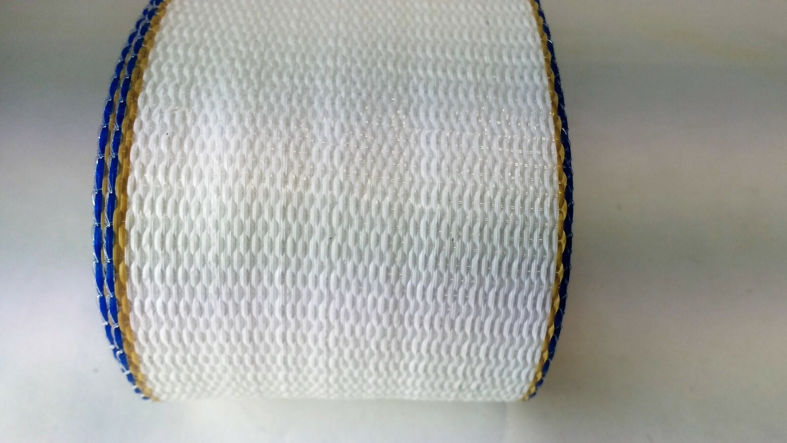 Lawn chair webbing 2 1/4 inches wide 72ft new, WHITE with DUAL EDGE accent strip