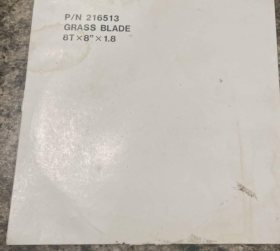 Stihl P/N 216513 Grass Blade 8Tx8″x1.8 NEW IN PACKAGE