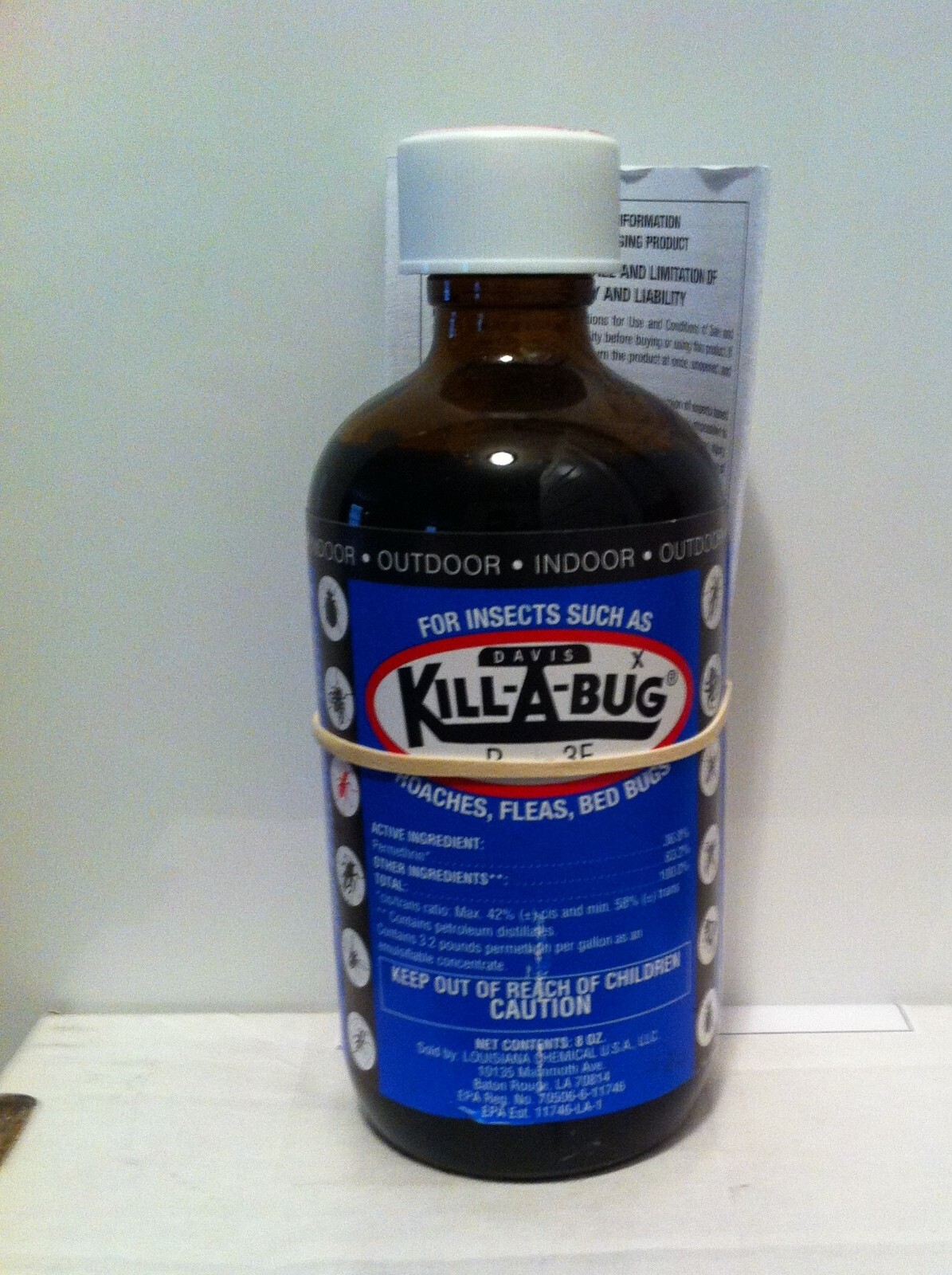 Davis Kill-A-Bug 8 oz Killabug Army Worms Roaches Fleas Bedbugs