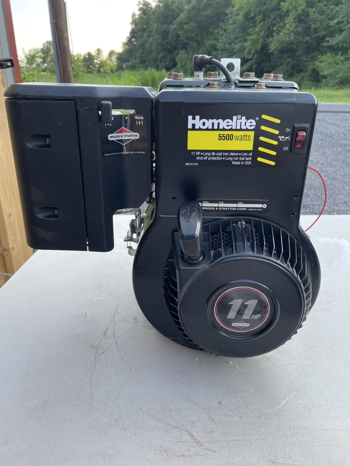 Briggs & Stratton 11 HP Multi Purpose Gas Engine – RUNS Super Low Hours 256412