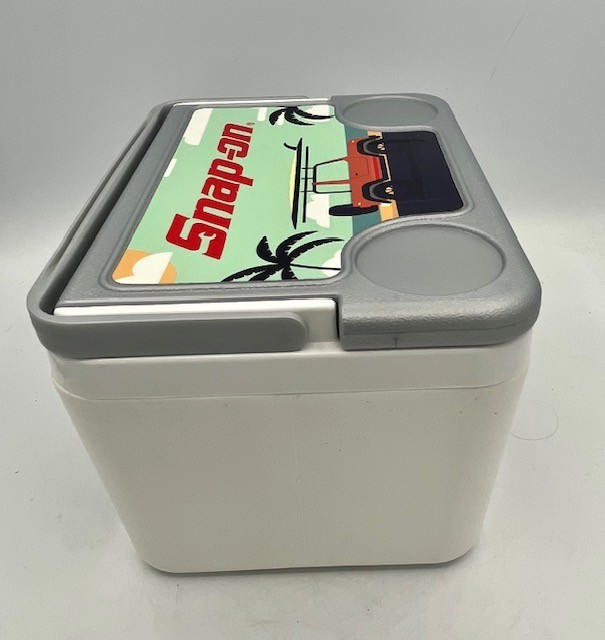 Vintage Snap-on Branded Lunch Cooler Box Gott Model 1806 or 1818. NWOT.