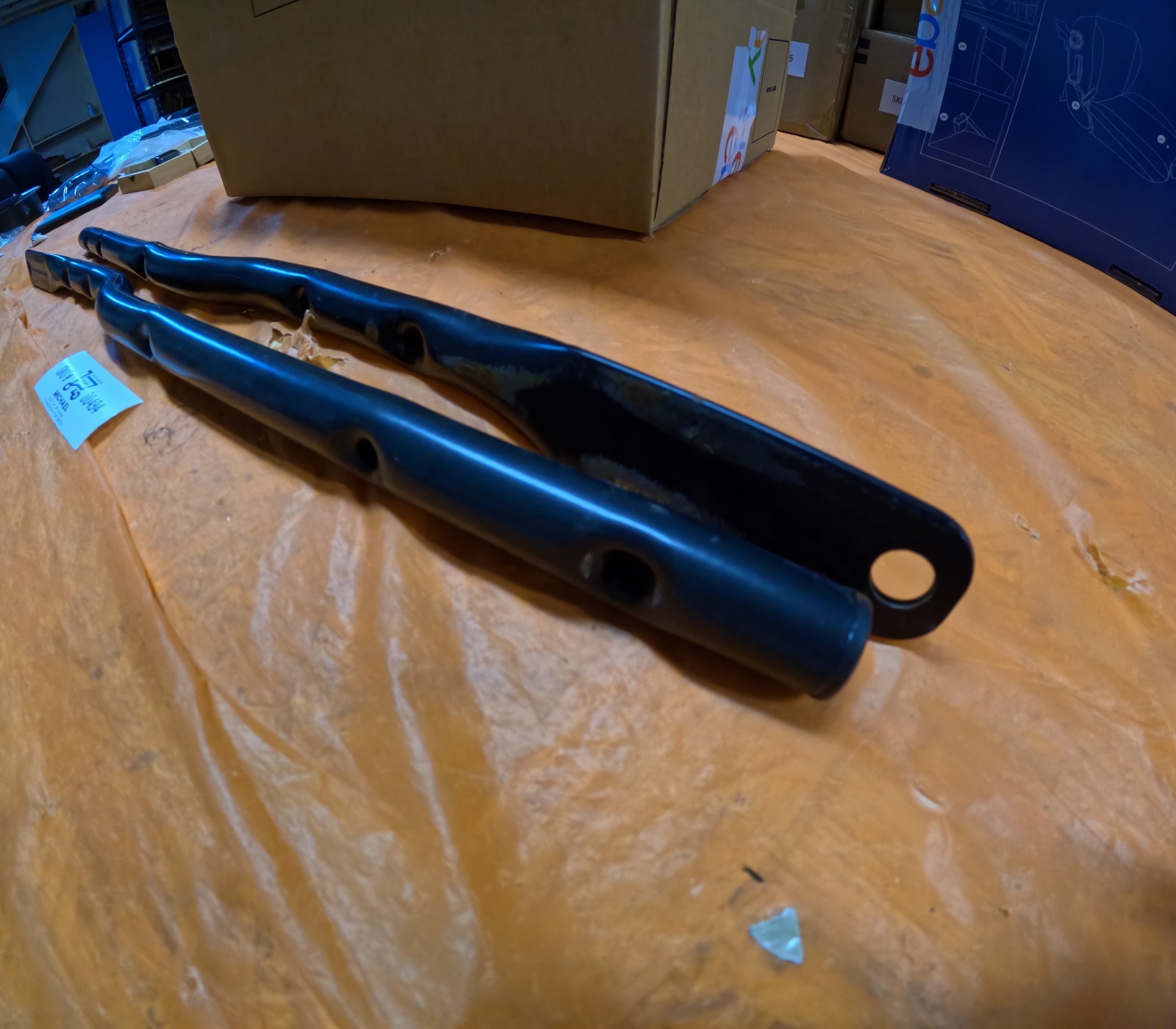 Snapper M# SP55 / 96144001200 Lower Handles P# 585 90 82-02 / 585908202