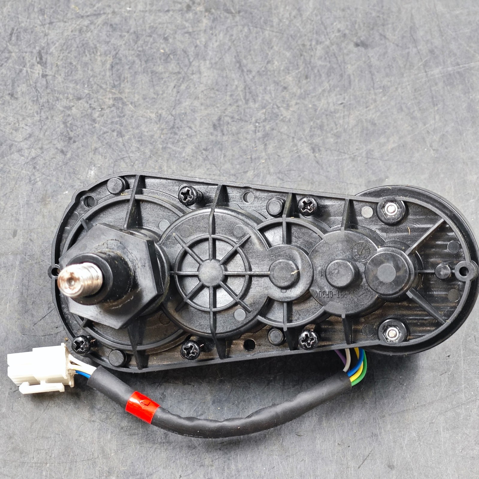 Robotic Mower 17935 Drive Gear 215-DC18V, 2050000013 – Used, Working