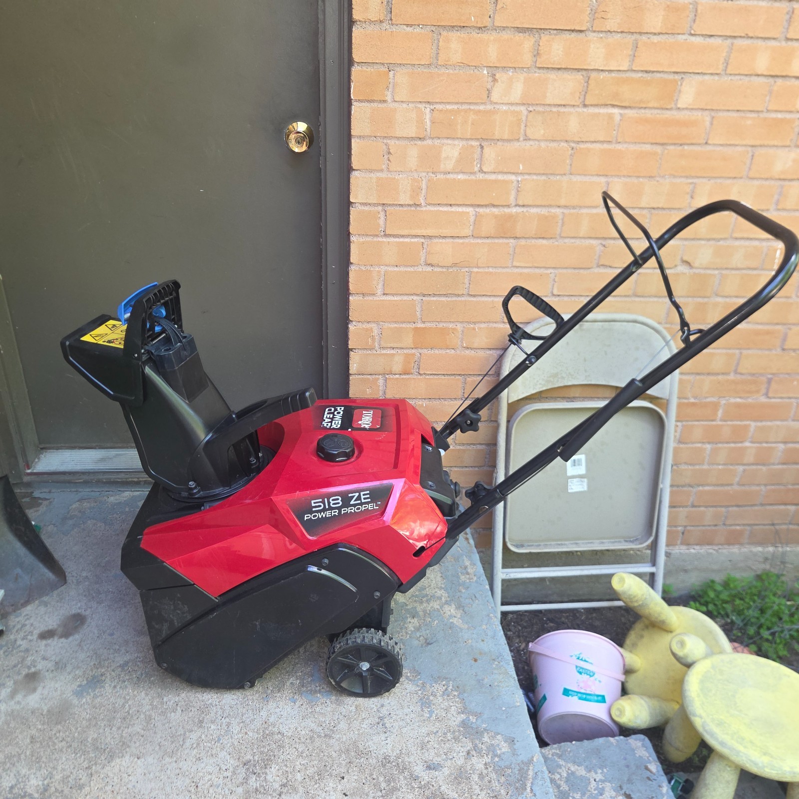 TORO 18 in. (46 cm) Power Clear 518 ZE Electric Start Gas Snowblower 99cc Engine
