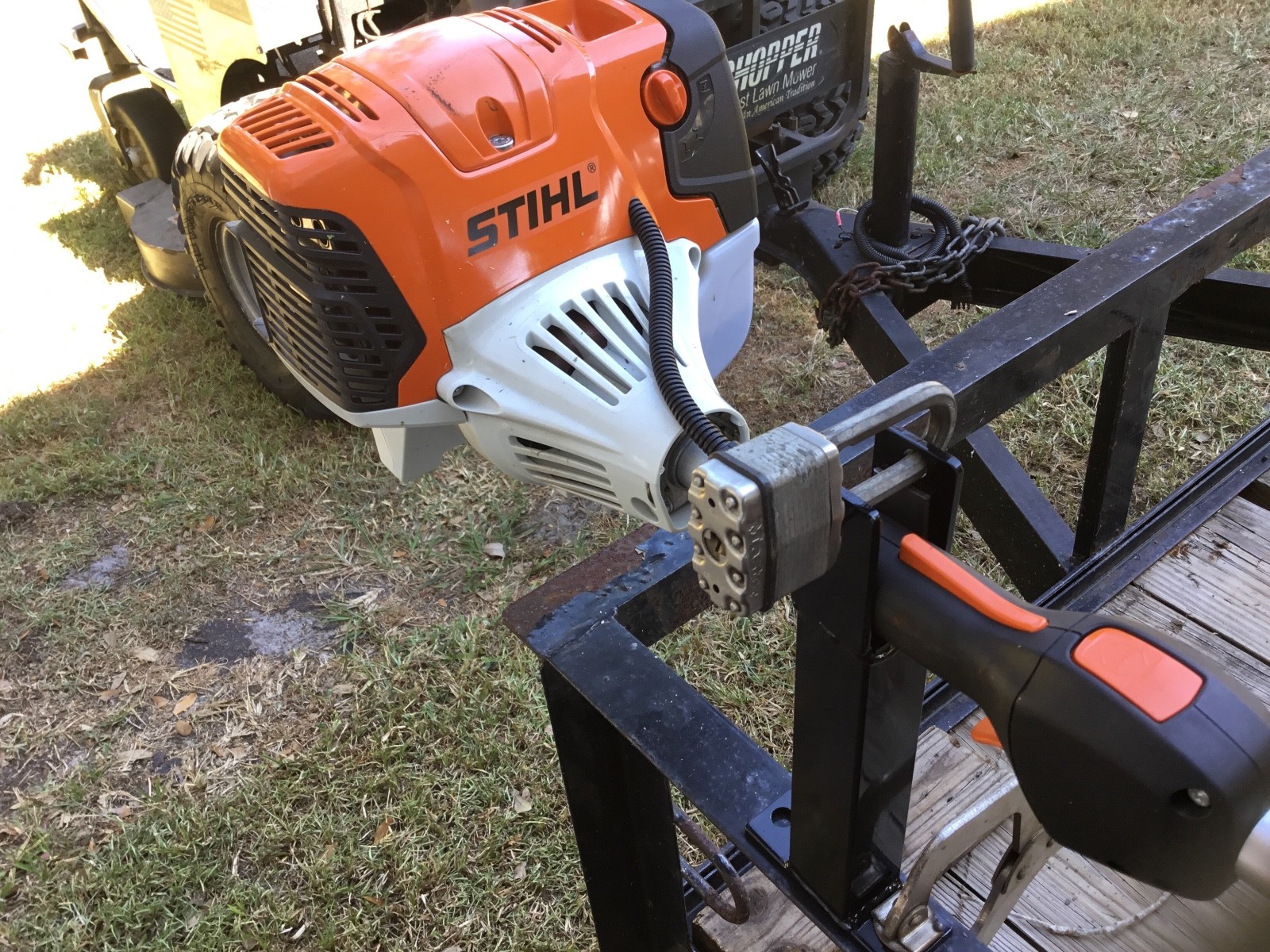 LOCKING 7” Tall Rack for Weedeater Edger String Trimmer Weed Eater
