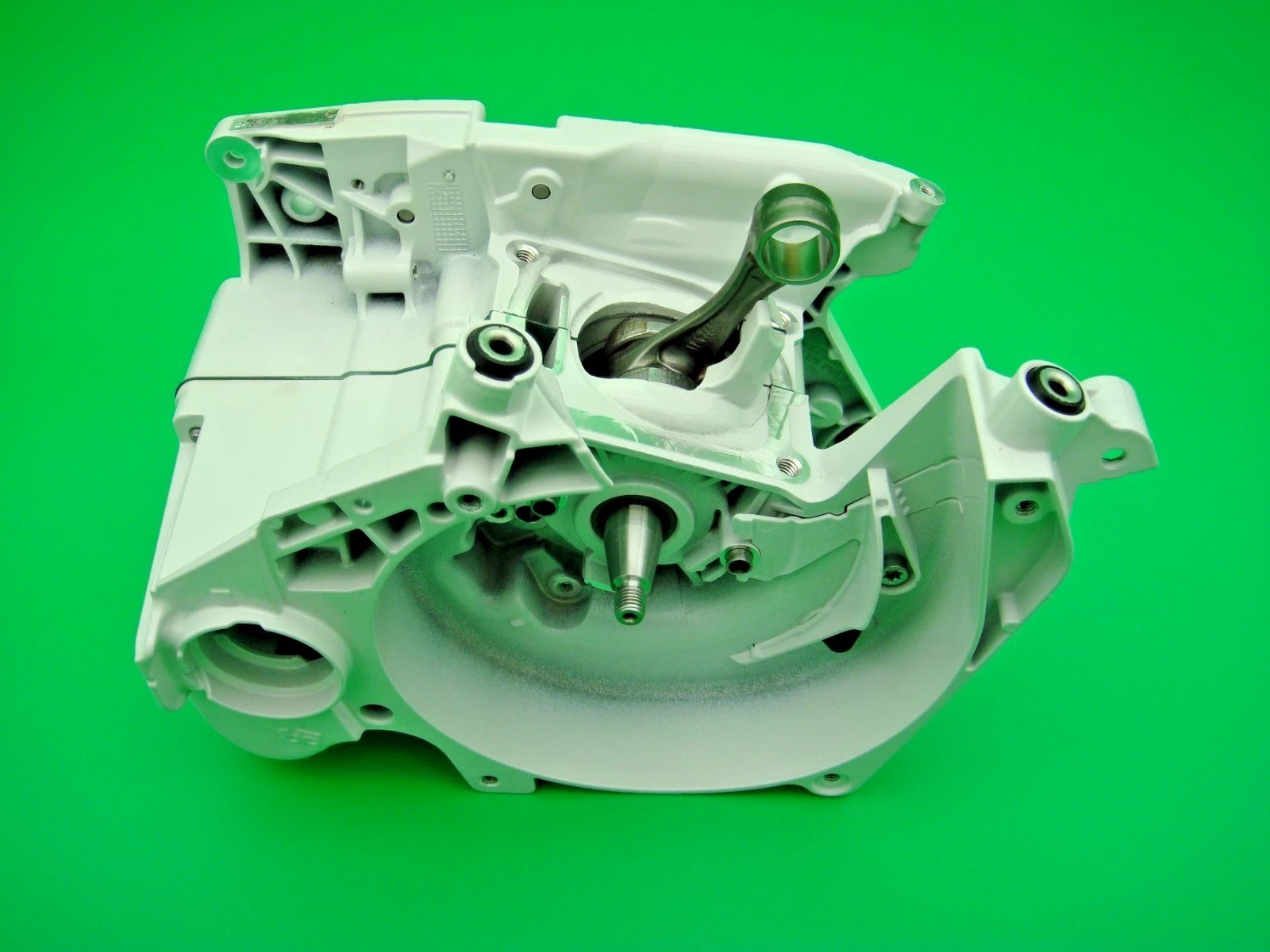 GENUINE STIHL MS500i CHAINSAW CRANKCASE ASSY W/ CRANKSHAFT – NEW TAKE OFF