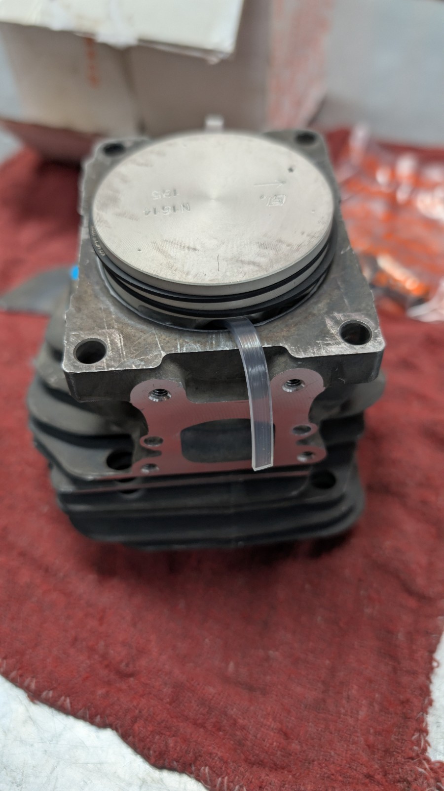 Stihl OEM MS500i Piston & Cylinder Kit 54mm MS 500i 1147-020-1200 ***Damaged***