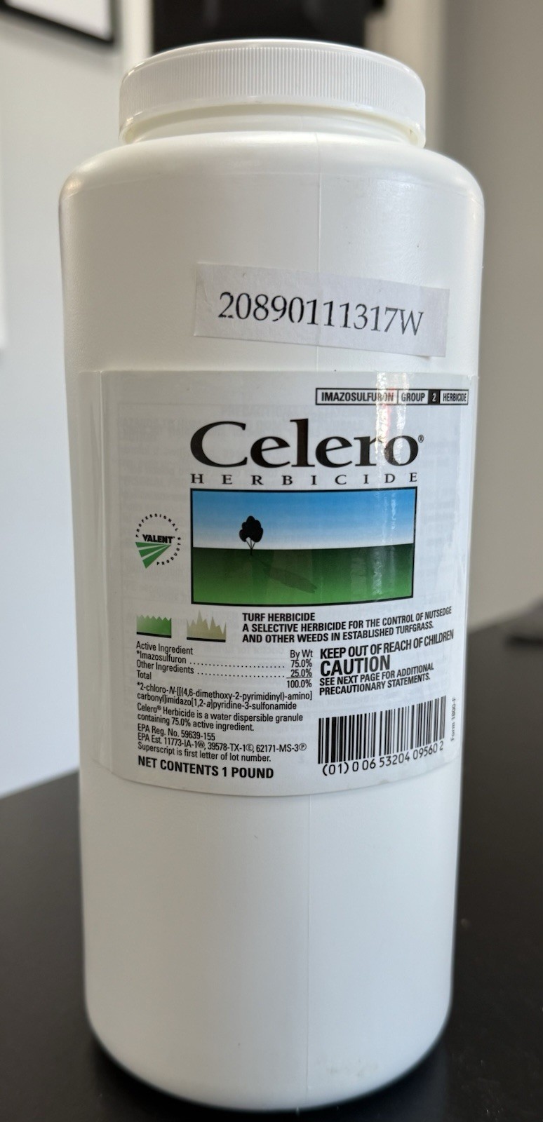 Celero Herbicide – 1 LB | Powerful Weed Control for a Lush, Green Oasis!
