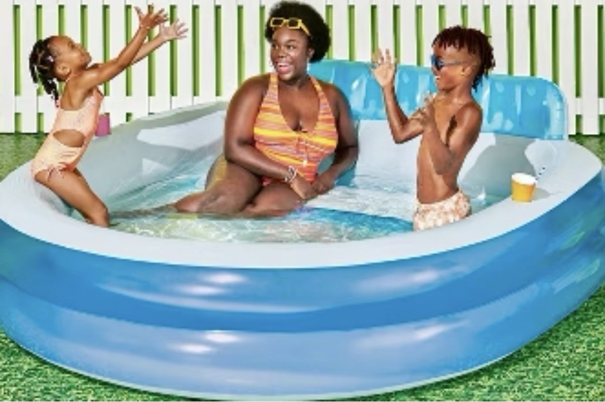 Sun Squad Inflatable Family Round Pool w/ Built-In Seat Bench Blue/White