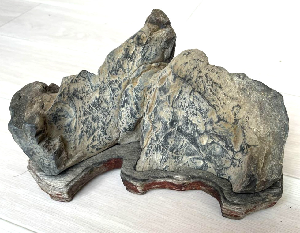 Suiseki Stone BONSEKI Viewing Art Rugged Mountains 27×13×16cm with Stand Repair