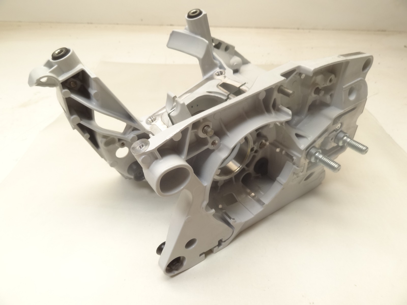 New Genuine OEM STIHL MS 500i MS500i Crankcase Both Sides Chainsaw