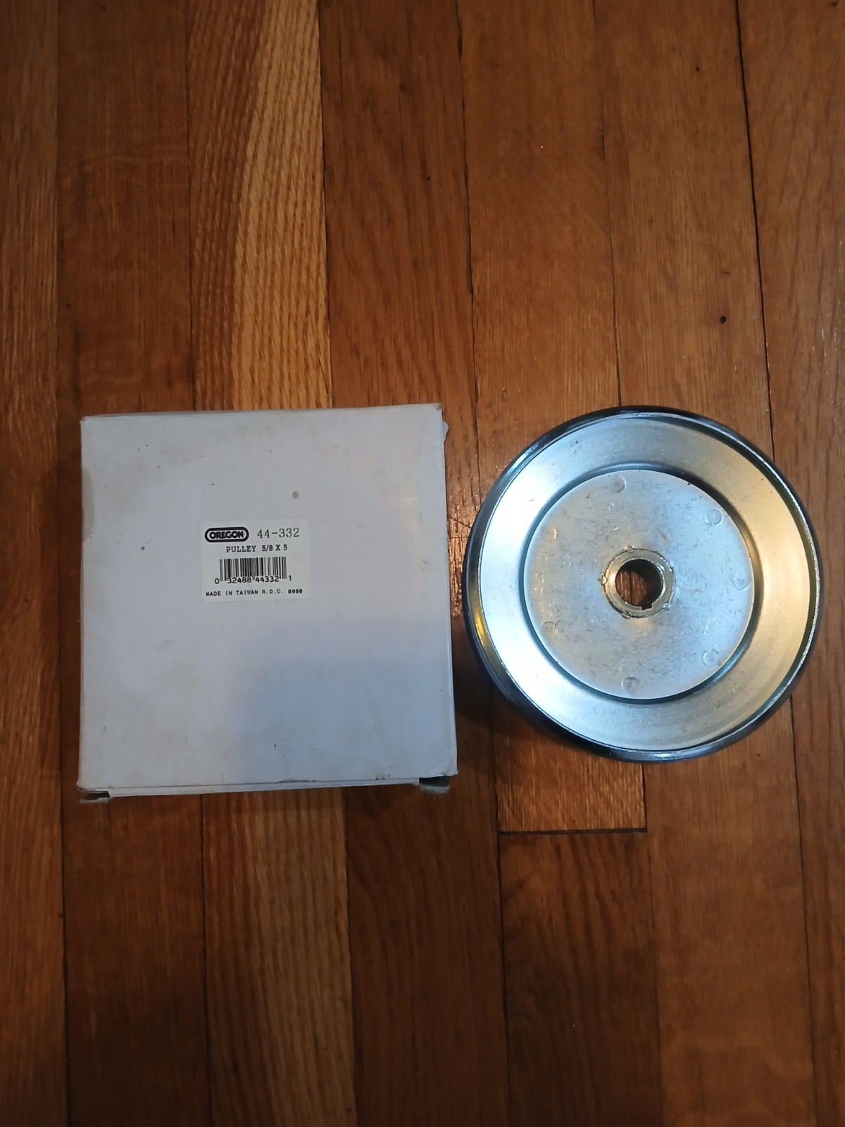 Oregon Pulley 5″ OD, 5/8″ Bore – Part #44-332 Fits 20739
