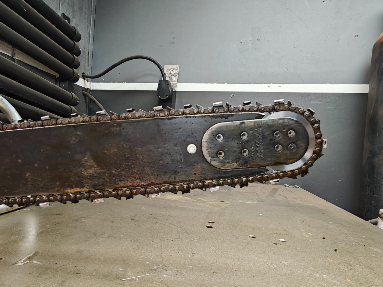 Vintage Remington SL-10 chainsaw, Branded as Montgomery Ward 3.1, Running