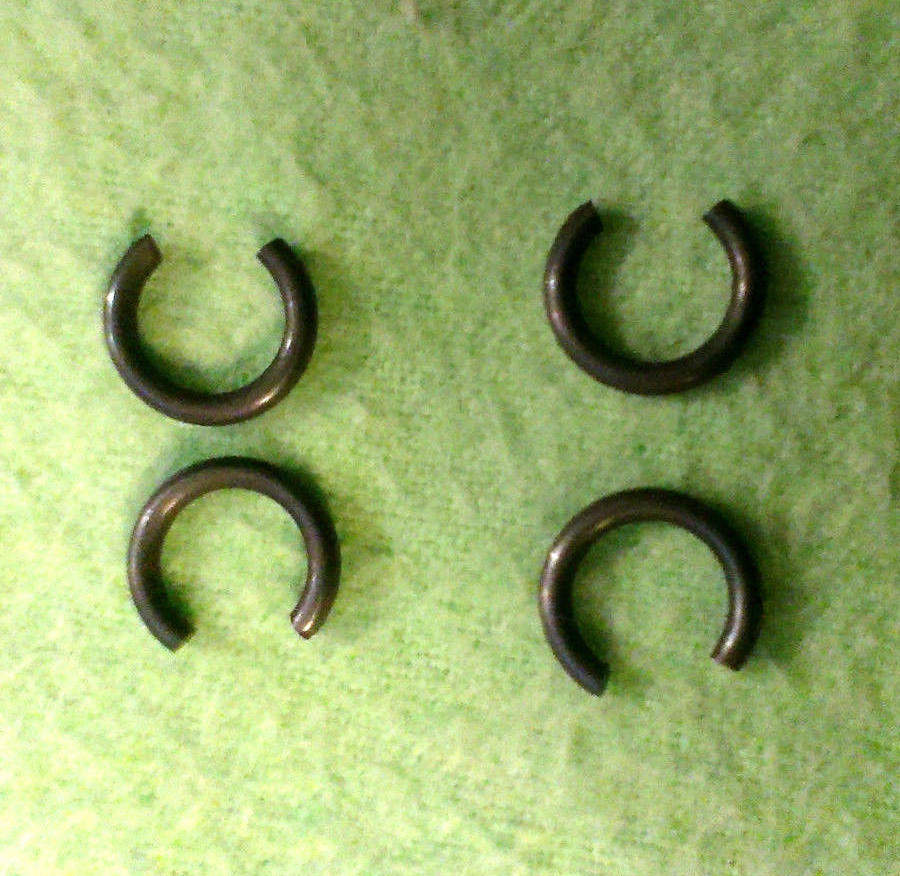 4 -Fits Briggs & Stratton Starter Drive Gear Metal C-Clip Retainer 691265 263080