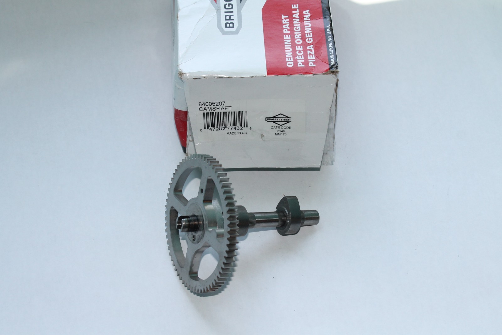 Briggs & Stratton 84005207 Camshaft OEM Briggs and Stratton Camshaft