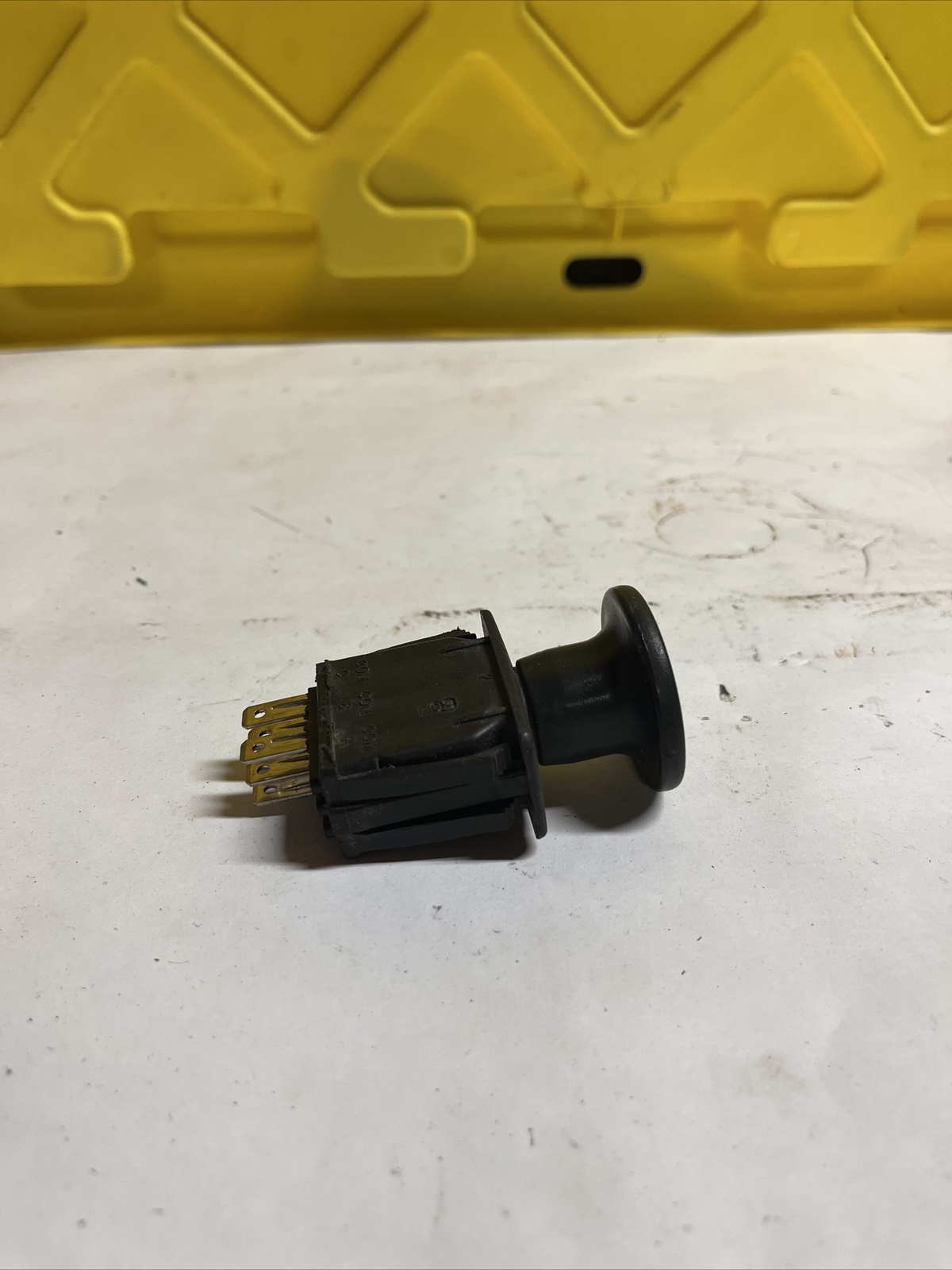 OEM/USED TORO PTO Switch 93-9998 ON-ON-NONE