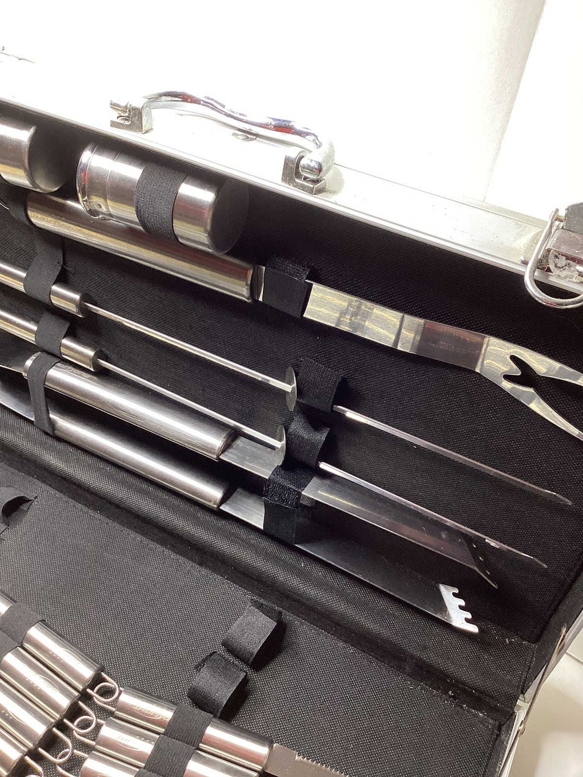 Bud Light Briefcase And Grill Set Silver Branded Tools