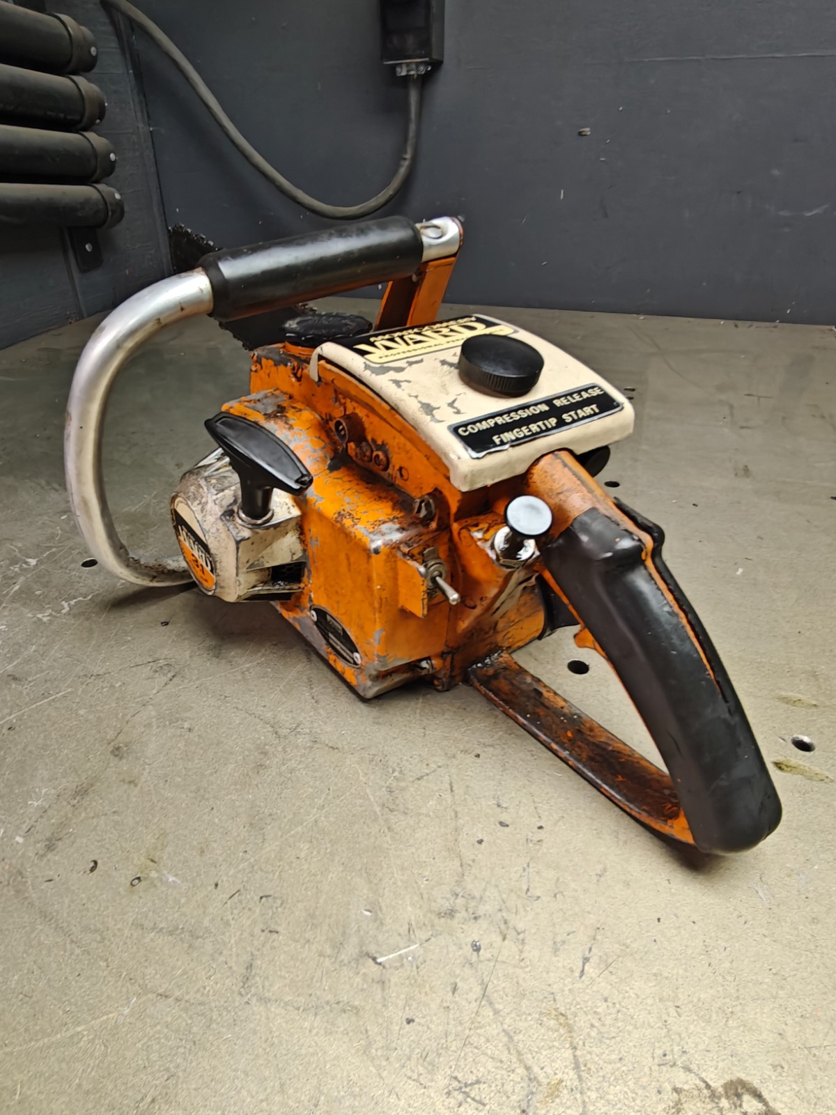 Vintage Remington SL-10 chainsaw, Branded as Montgomery Ward 3.1, Running