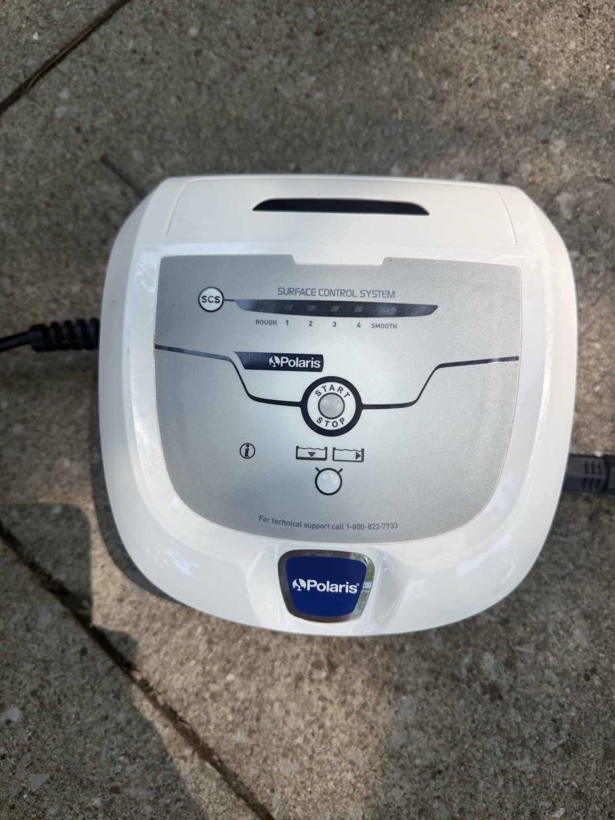 Polaris F8050 Robotic Pool Cleaner Blue/Gray Surface Control w/ Control Unit