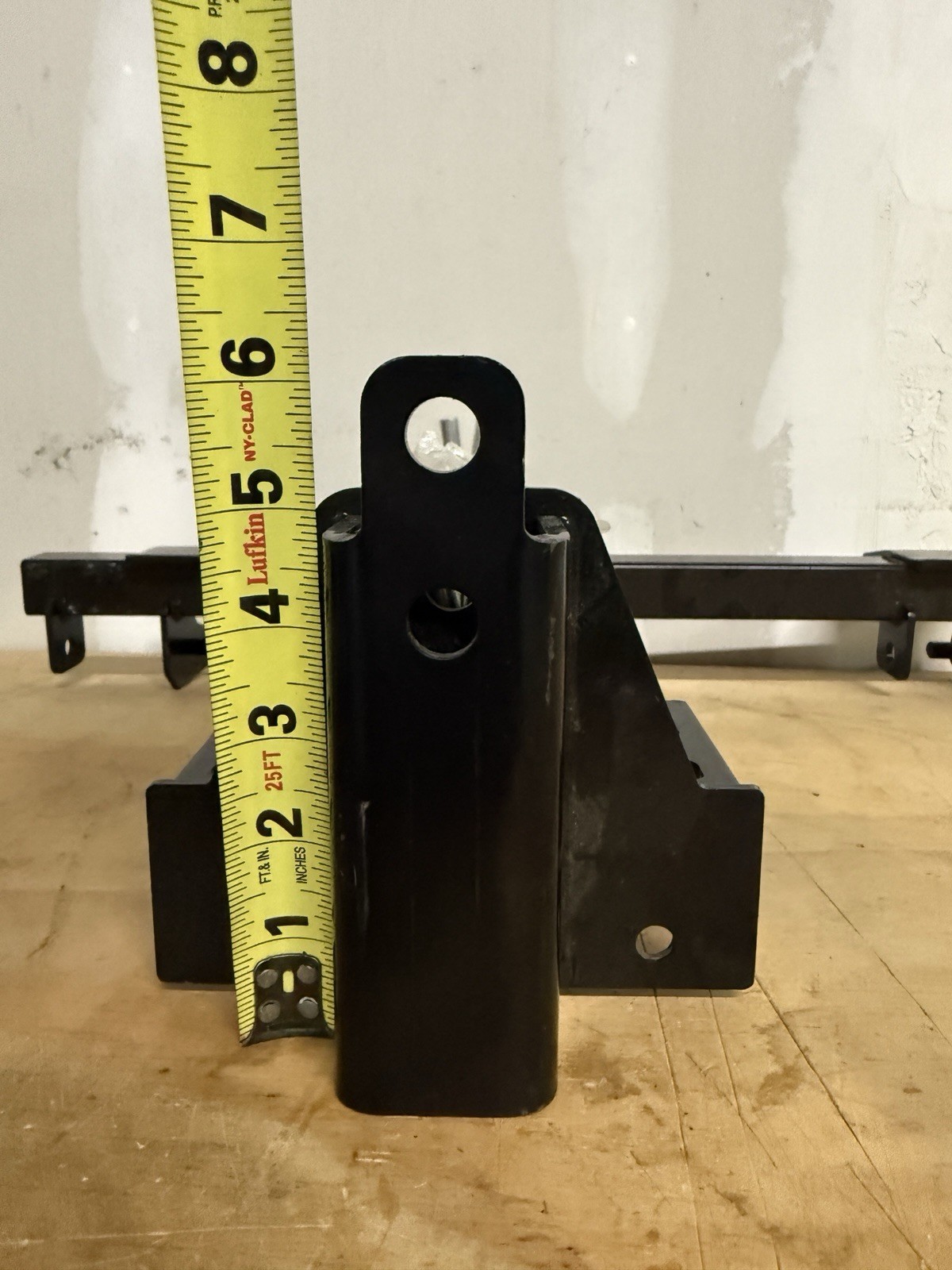 Steel Mounting Bracket / Hitch Mount for Lawn & Garden Equipment