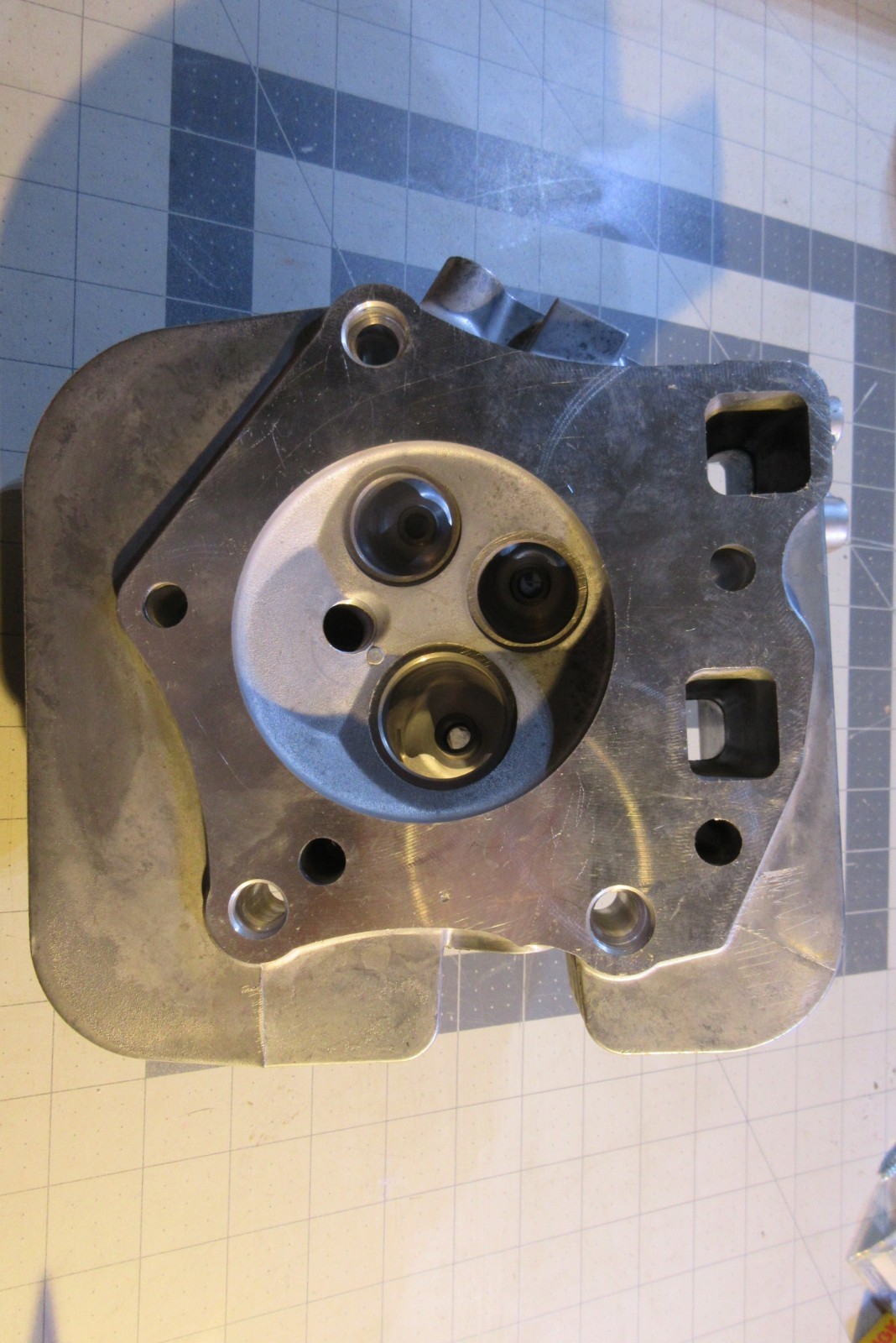 KAWASAKI 11008-0739 CYLINDER HEAD
