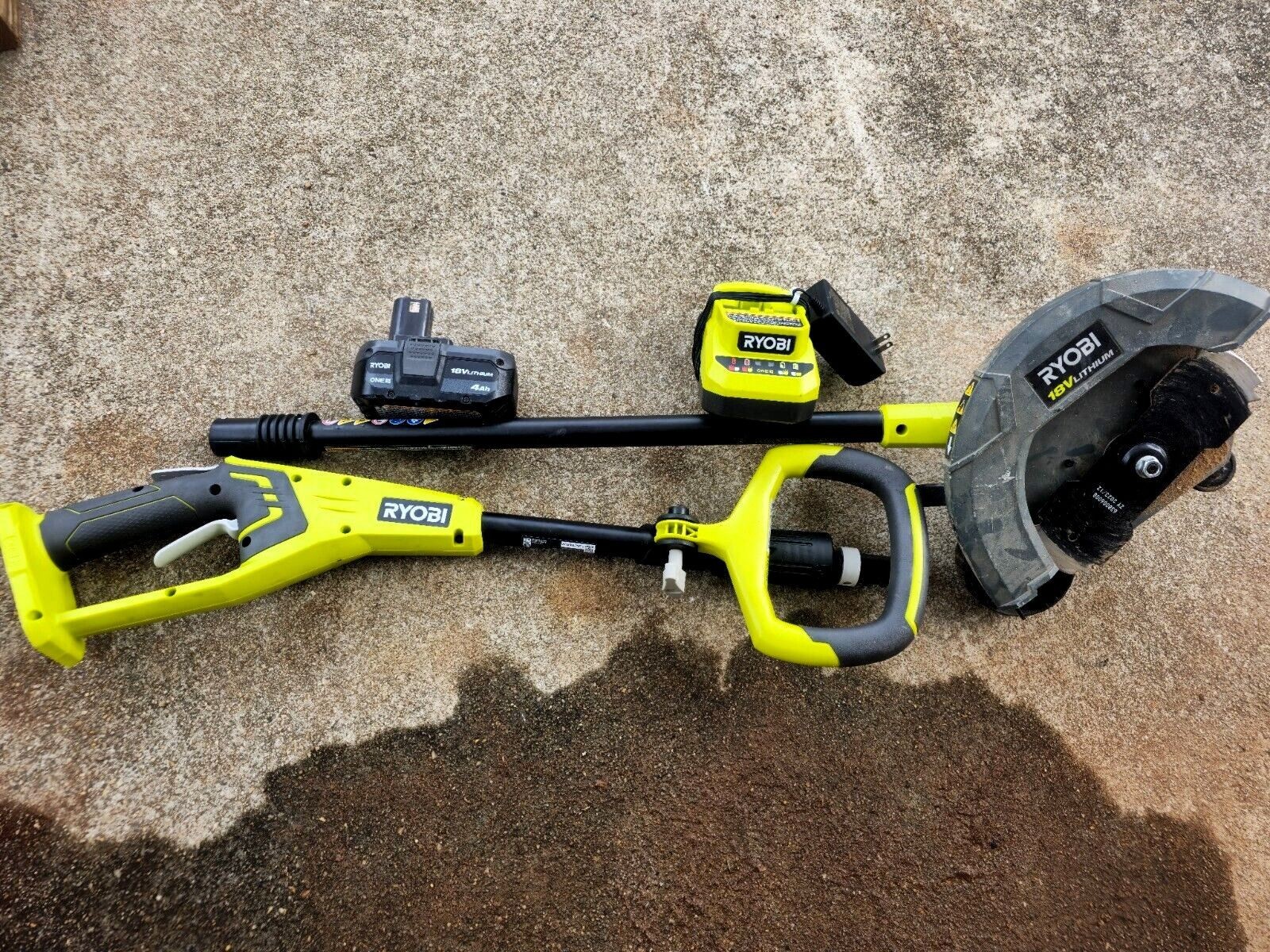 Ryobi ONE+ 18V 9 in. Cordless Battery Edger P2300BTL – W/ Battery & Charger