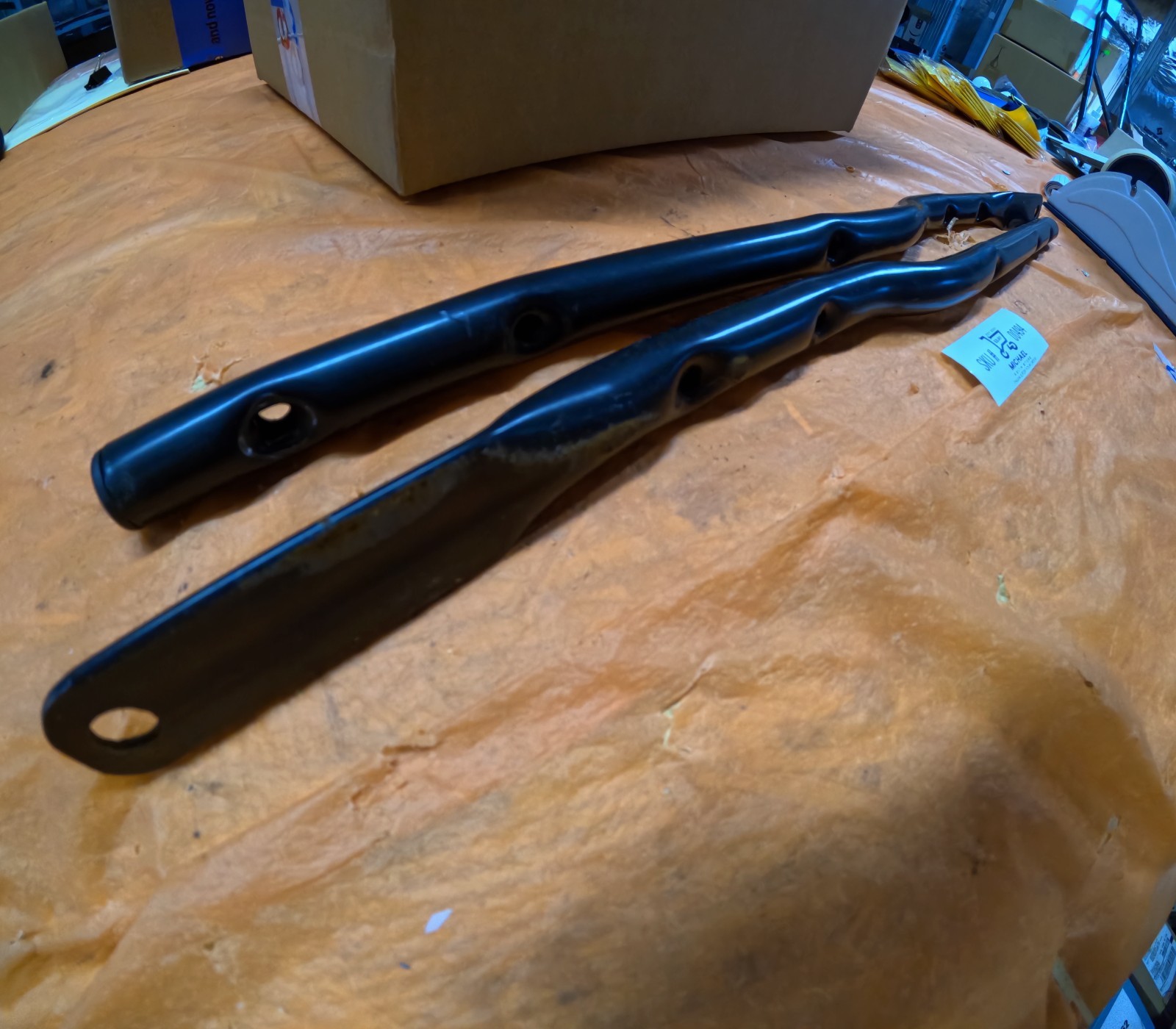 Snapper M# SP55 / 96144001200 Lower Handles P# 585 90 82-02 / 585908202