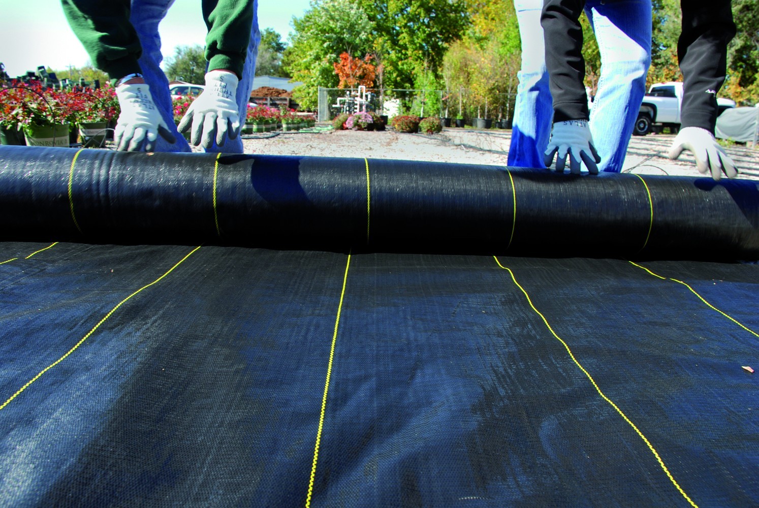 DeWitt Woven Ground Cover Landscape Fabric SUNBELT 10’X300′ 3.2 OUNCE FOLDED!!!!