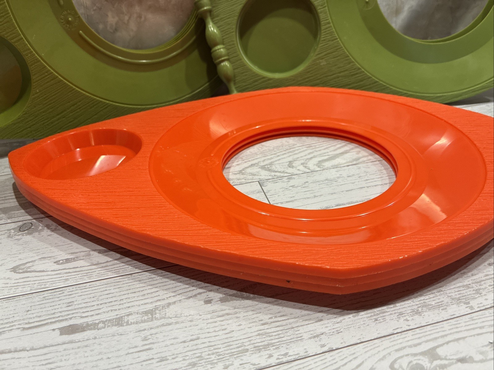 Better Maid Paper Plate and Cup Holders Avocado Green / Orange Set of 9 Vintage