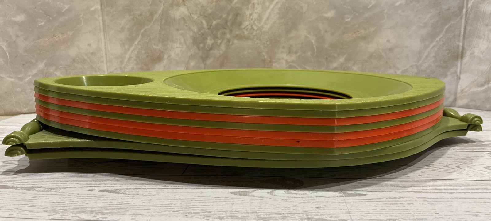 Better Maid Paper Plate and Cup Holders Avocado Green / Orange Set of 9 Vintage