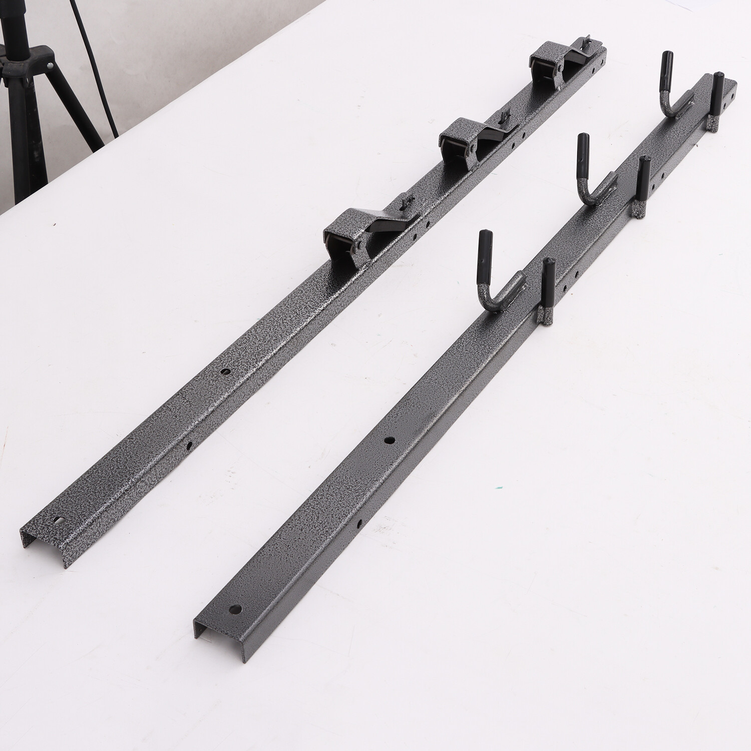 TIEWARDS 3-Place Weeder Trimmer Rack Holder for open Landscape Trailer Lockable