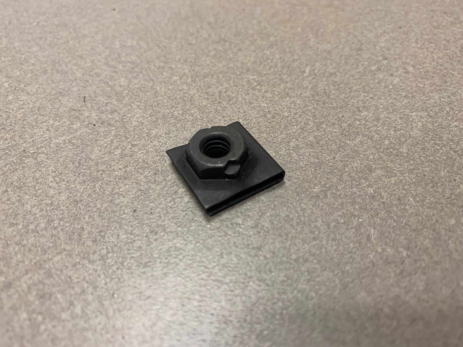 Genuine Jacobsen 800495 Nut Clip Retainer Clip Weldnut 1/4-20 .25-20 Cushman