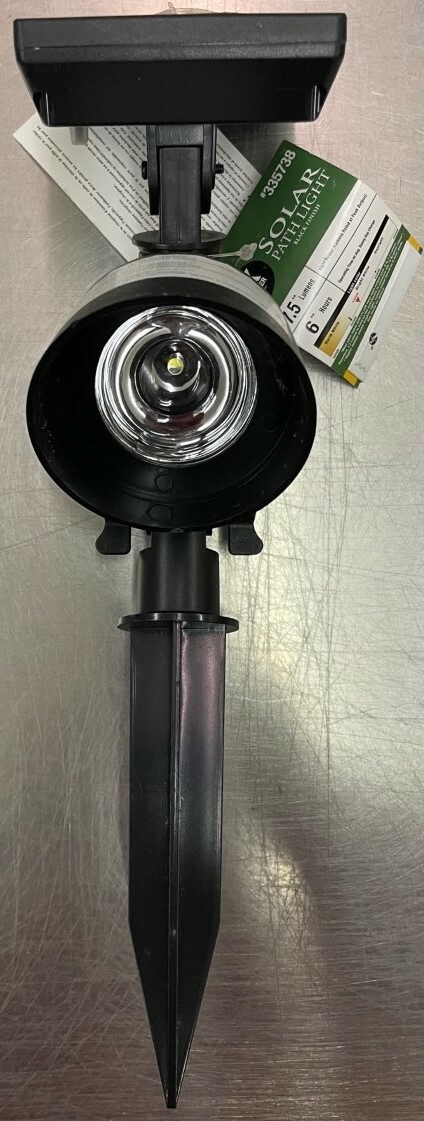LG Sourcing 7.5 Lumen Solar Flood Light – Black – SPS2-P1-BK-T24 – NEW