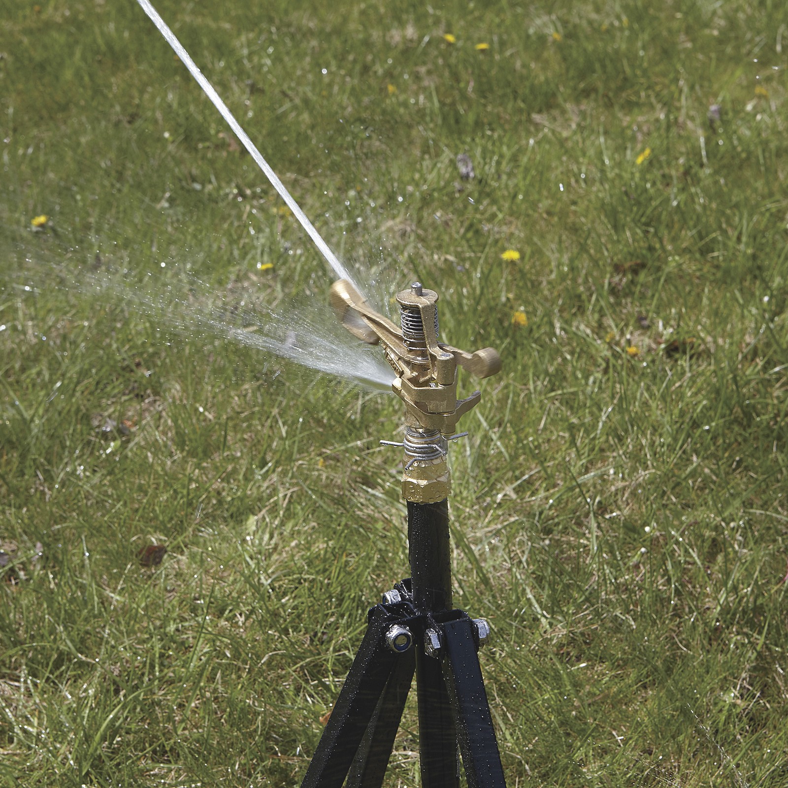 Strongway Sprinkler 3/4in. Head with 2 Nozzles, up to 10 GPM, 100ft. Dia., 7800