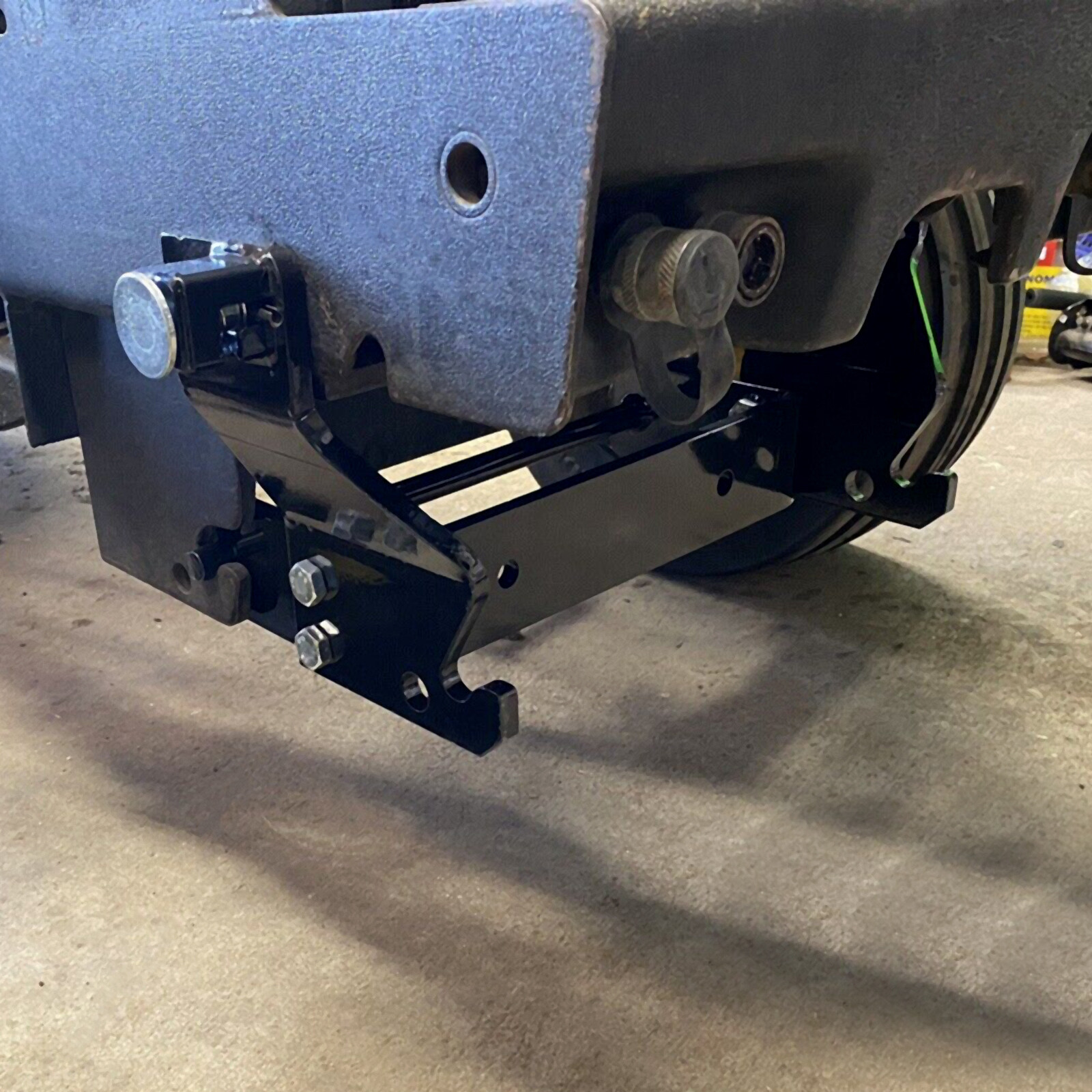 Front Frame Extension Bucket Bracket For John Deere 430 Tractor Adapter Bracket