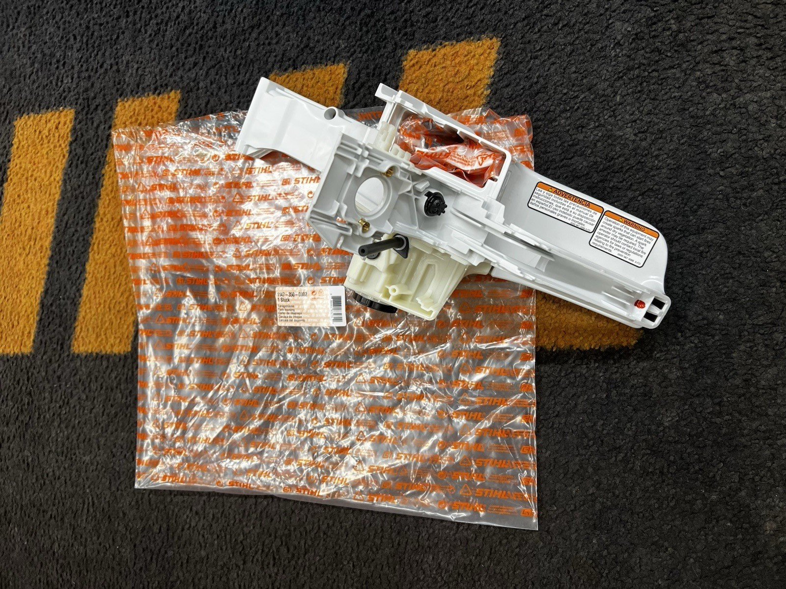 STIHL TANK HOUSING OEM 1147 350 0802 MS500i MS500i-R FUEL HOSE KIT 1147 007 2000