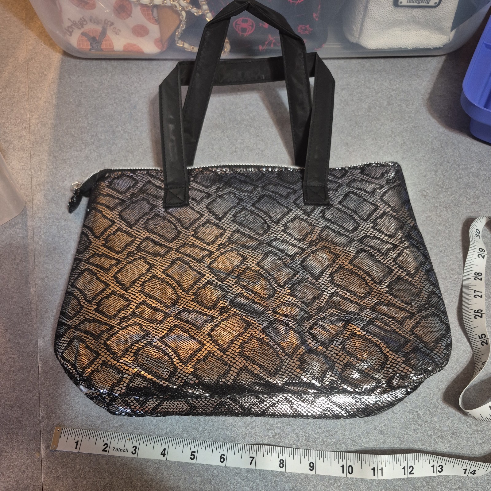 Delia’s black and silver faux snakeskin metallic vinyl zip lunch tote/ handbag
