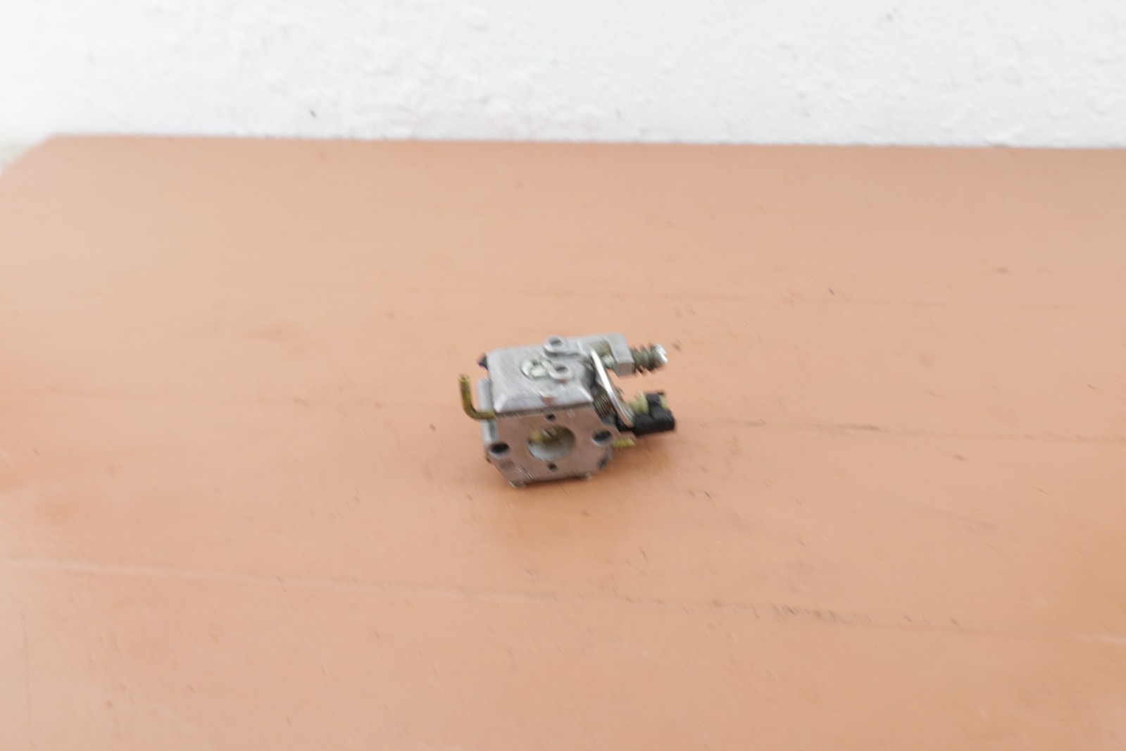 Toro 51911 String Trimmer OEM Walbro Carburetor WT457 (see desc)