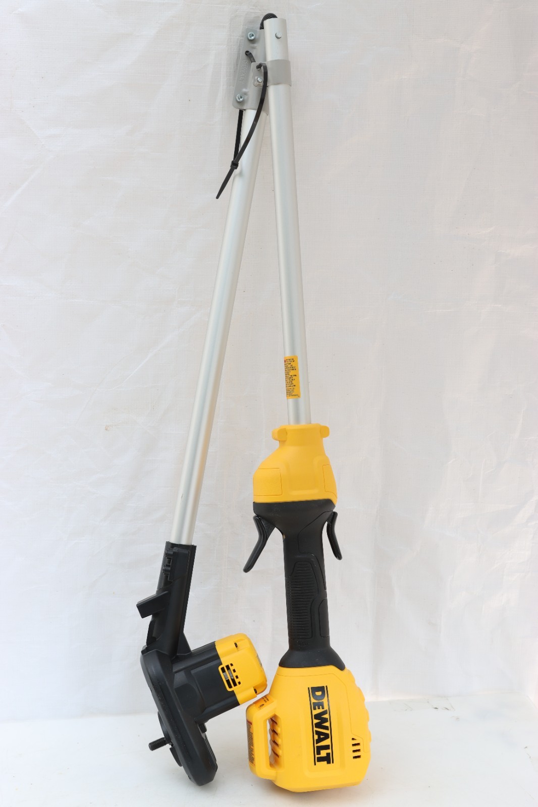 DEWALT 20V MAX 13 in. Battery Powered String Trimmer (Tool Only) Read Desc.