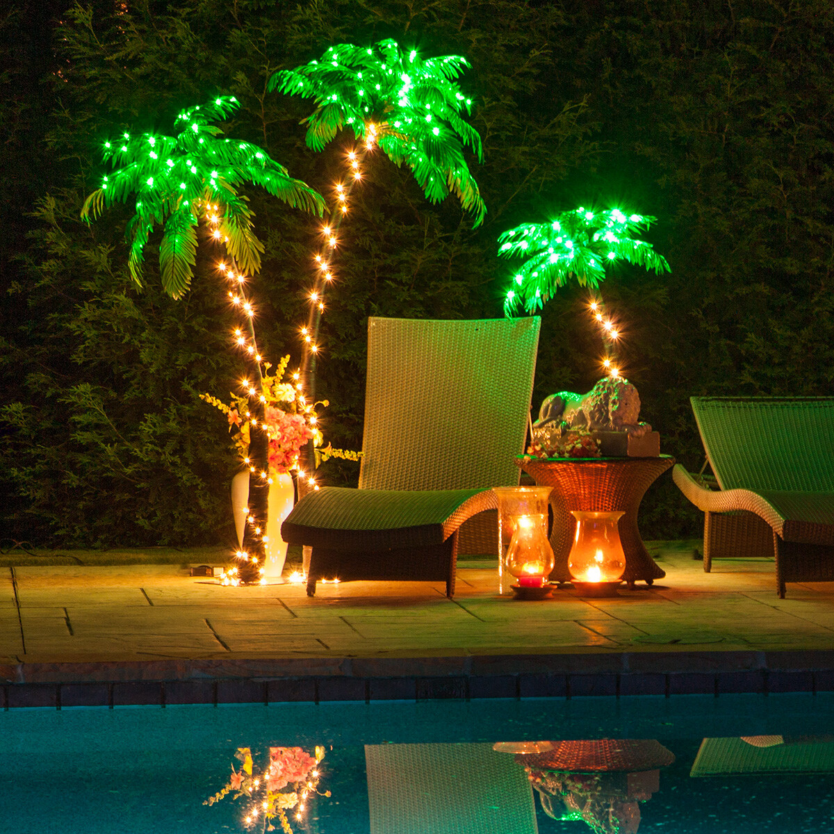 Curved LED Lighted Palm Tree Home Patio Decor 10 Function Remote Control & Timer