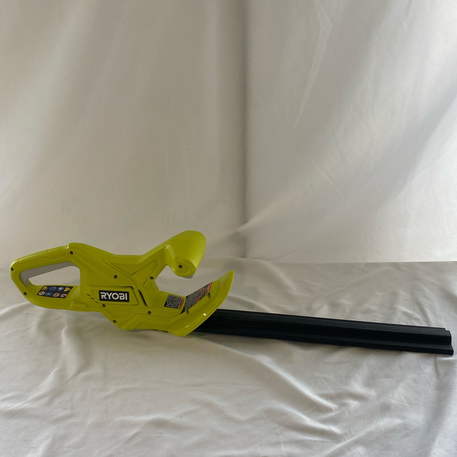 Ryobi ONE+ 18V Hedge Trimmer 18in Tool Only – Green P2607