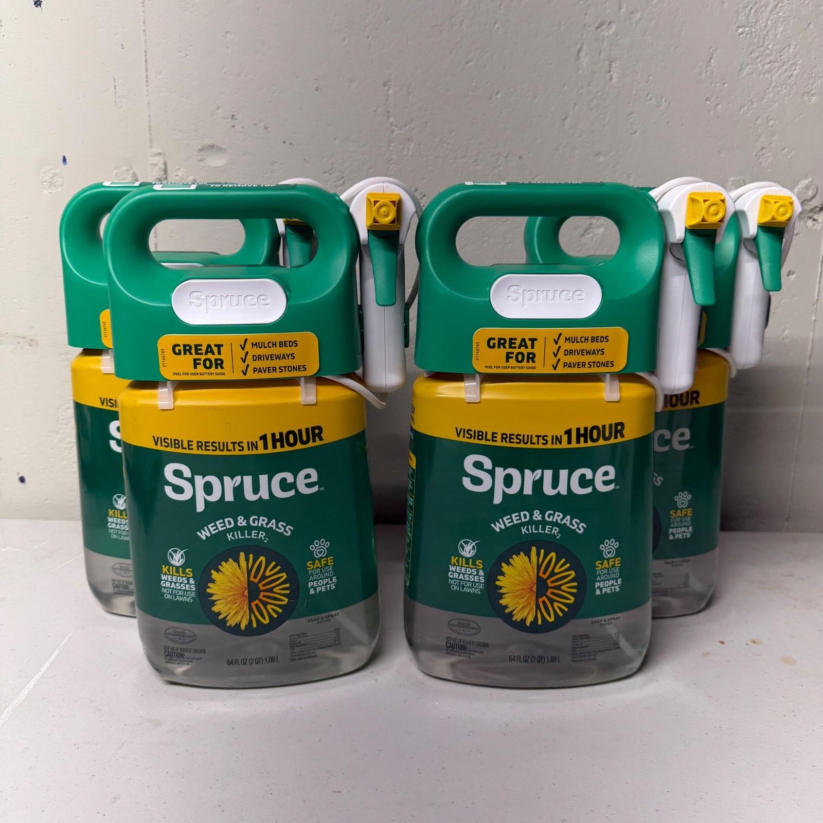 Spruce Weed & Grass 64oz 4 Pack Snap & Spray Bottles Pet Safe