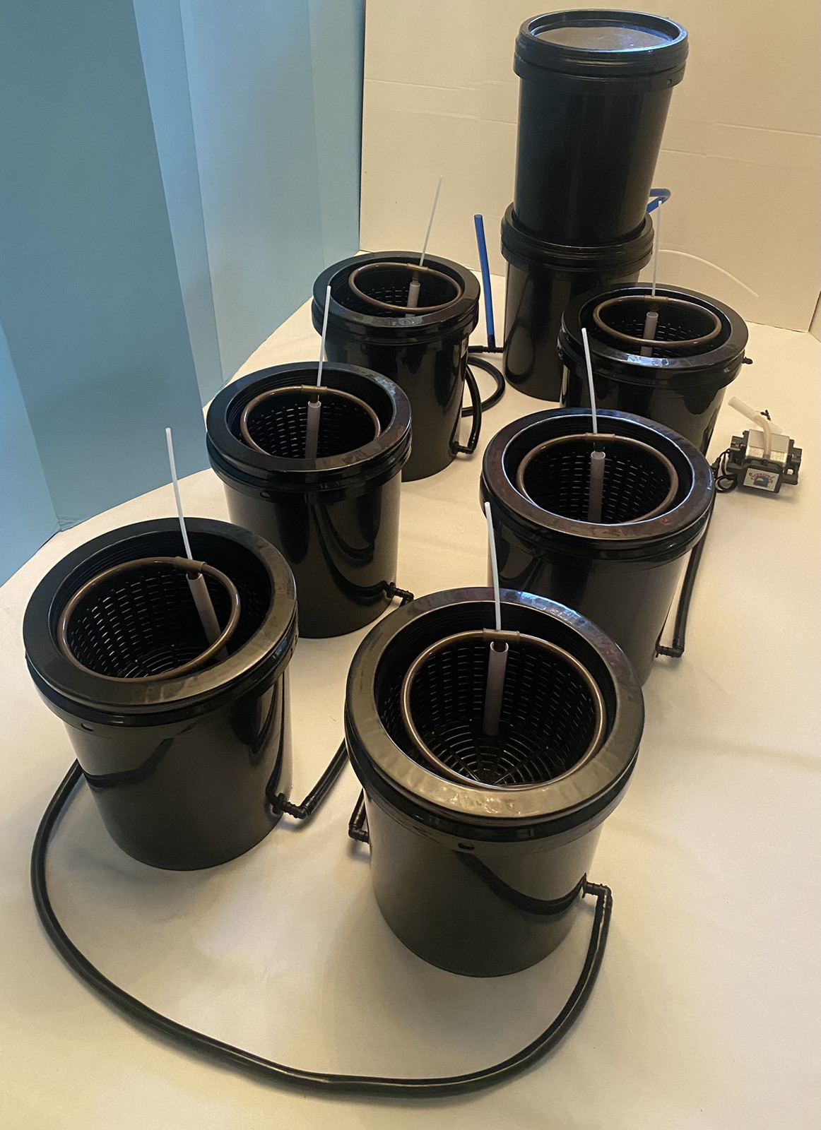 Hydroponic Aero Recirculation Deep Water Culture 30 Gallon Bucket 6 Grow System