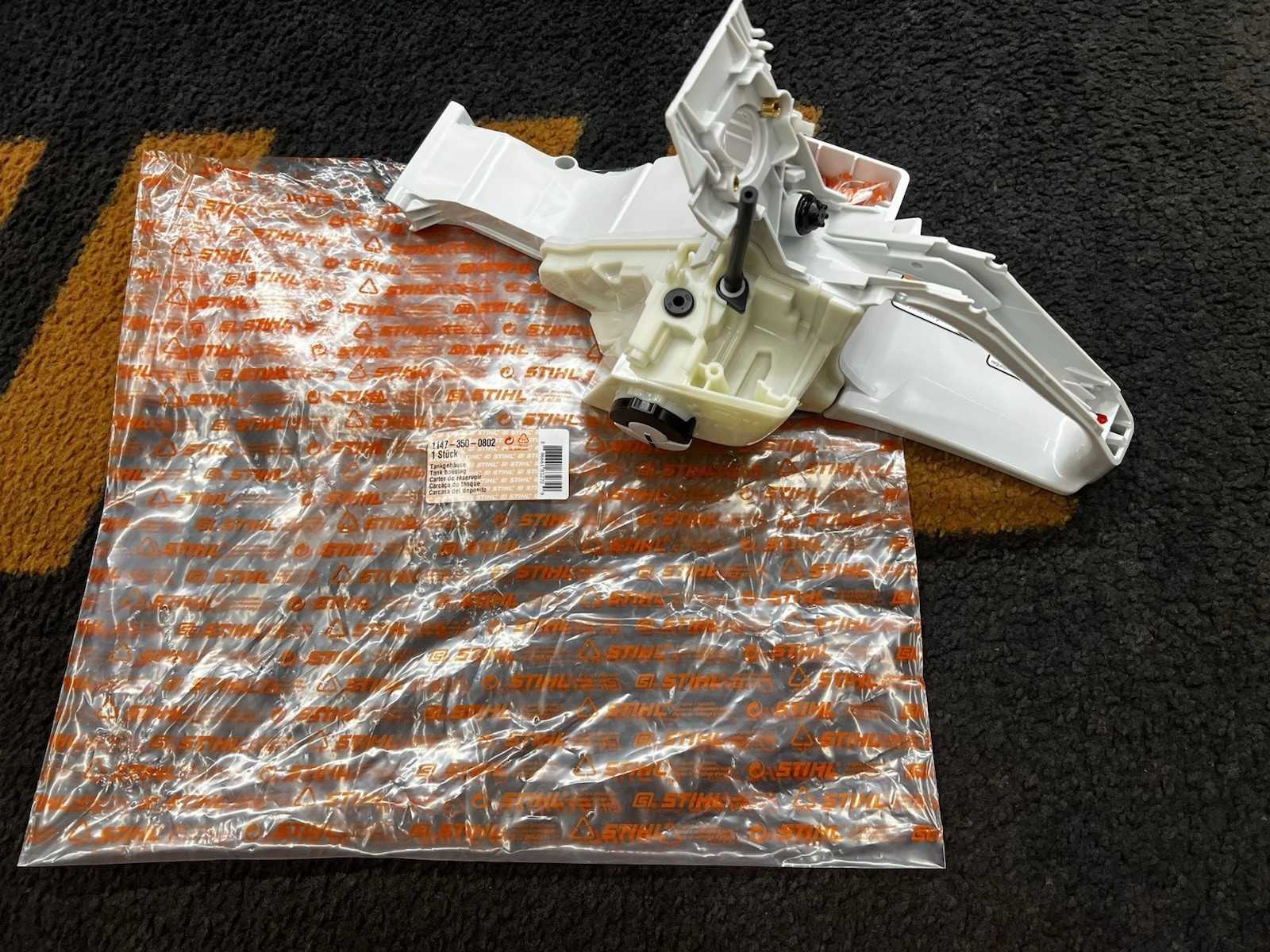 STIHL TANK HOUSING OEM 1147 350 0802 MS500i MS500i-R FUEL HOSE KIT 1147 007 2000